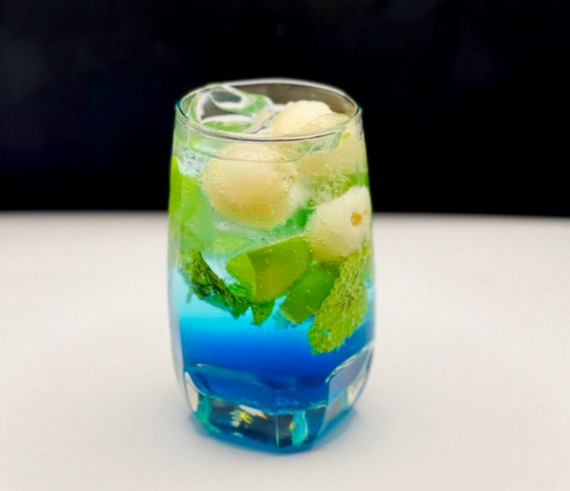 Blue Lychee Mojito