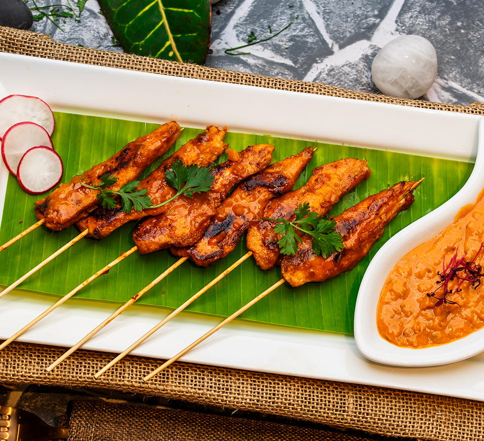 Satay Chicken / Prawns